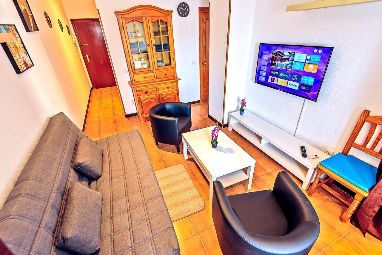 Ocean View Beach Apartment With Pool & Balconies El Puerto de Santa Maria Luaran gambar