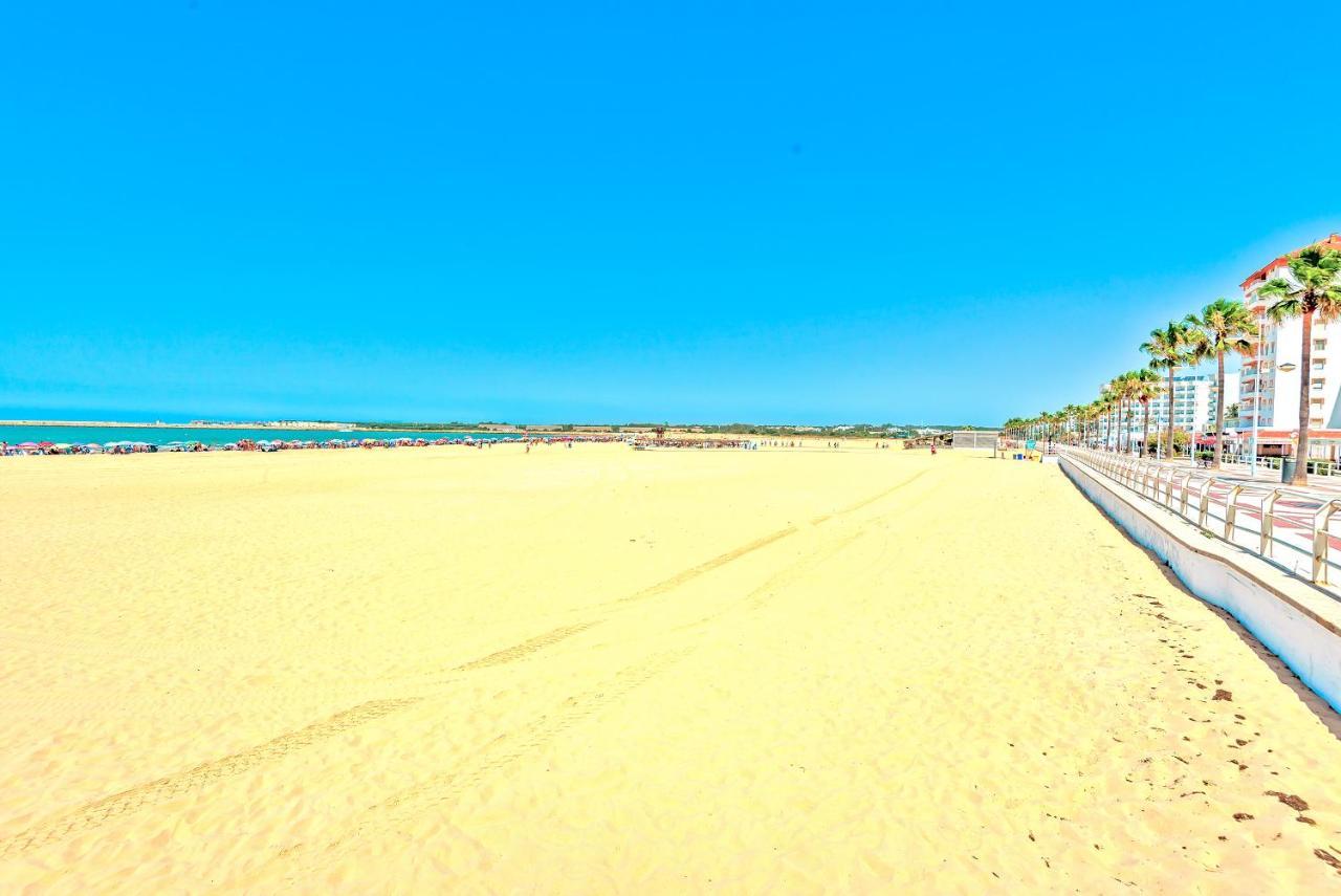 Ocean View Beach Apartment With Pool & Balconies El Puerto de Santa Maria Luaran gambar